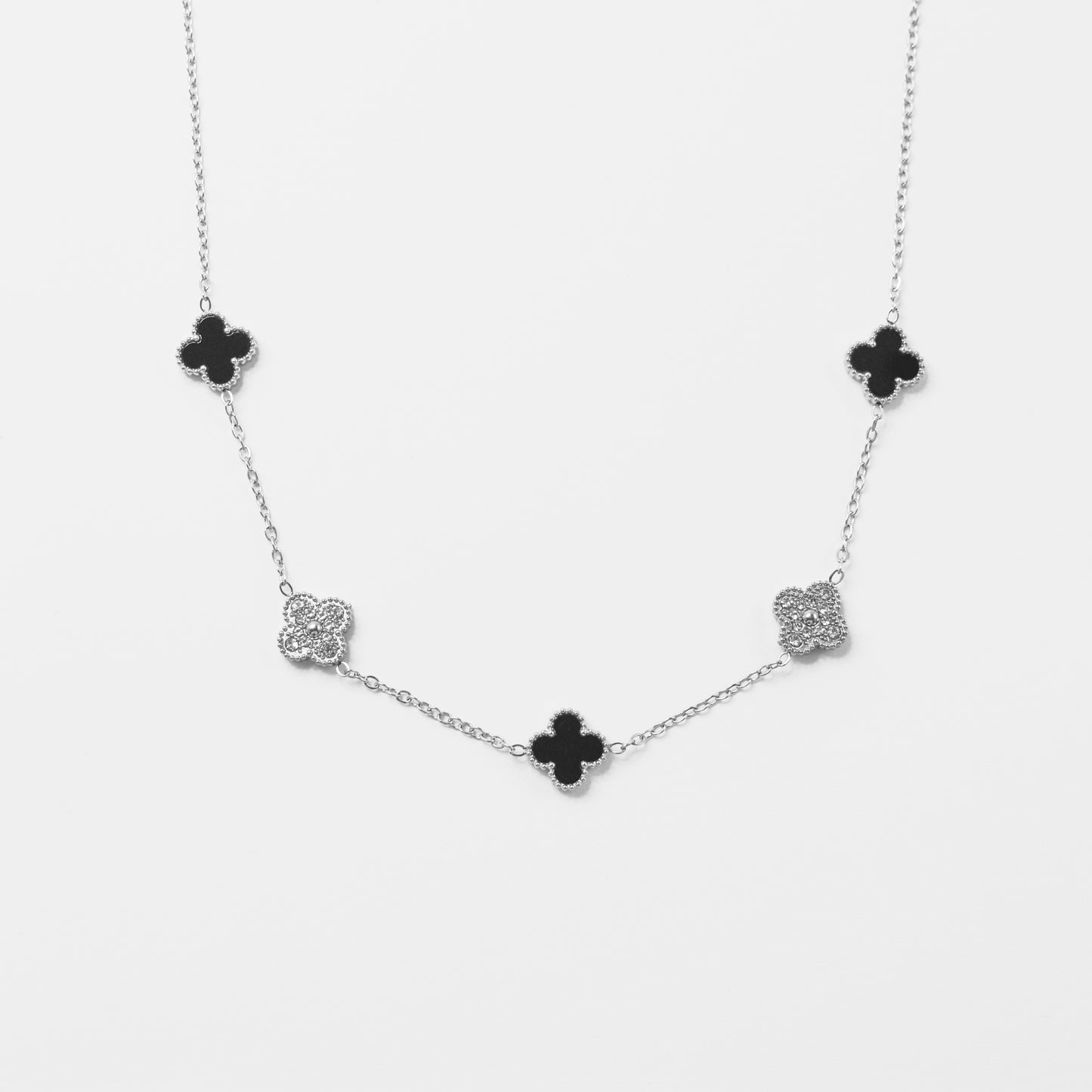 Ogrlica Midnight Clover - nehrđajući čelik