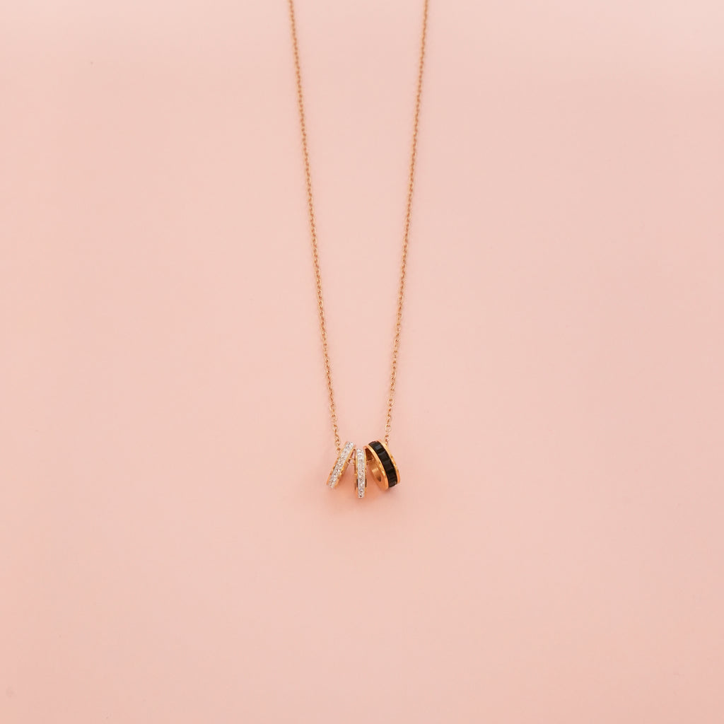 Ogrlica tri koluta sa cirkonima. Nea 13