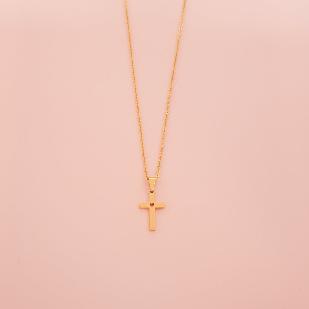 Ogrlica Križ sa srcem. Nea 15