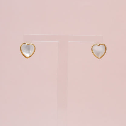 Naušnice nehrđajući čelik. Srce od Sedefa. Nea 62