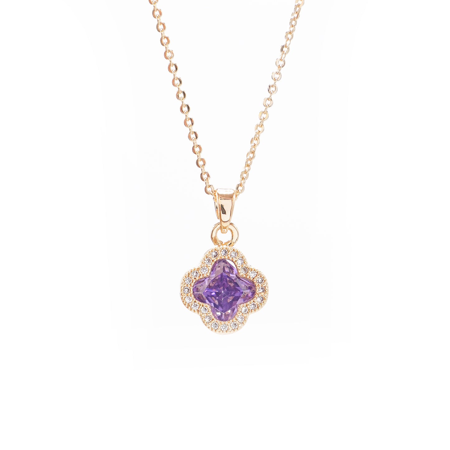 Ogrlica Djetelina sa ljubičastim dijamantom i cirkonima.  Nea 99