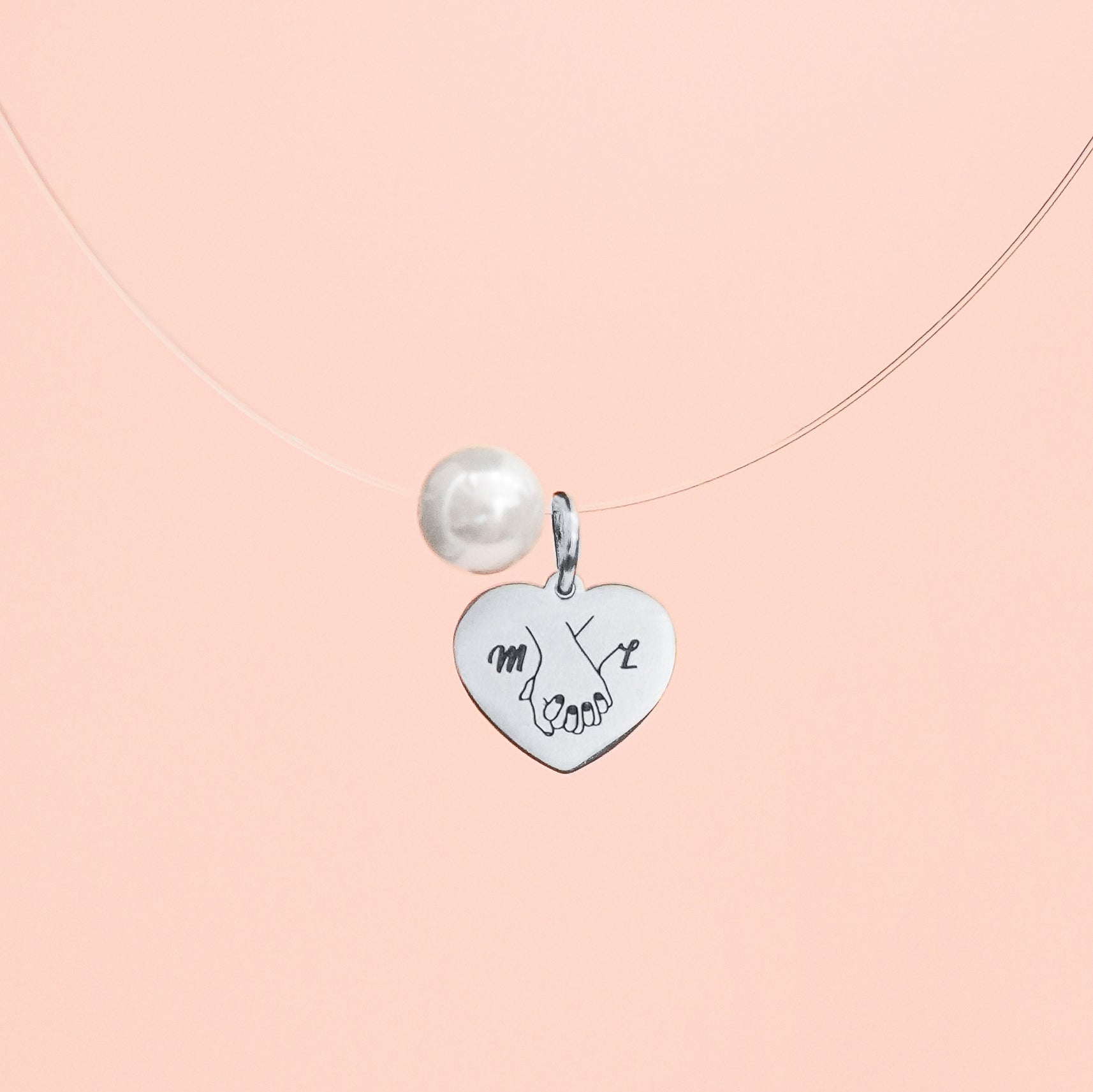 Čelična ogrlica s Gravurom isprepletenih ruku i inicijalima - Za zaljubljene - Srebrna/Zlatna