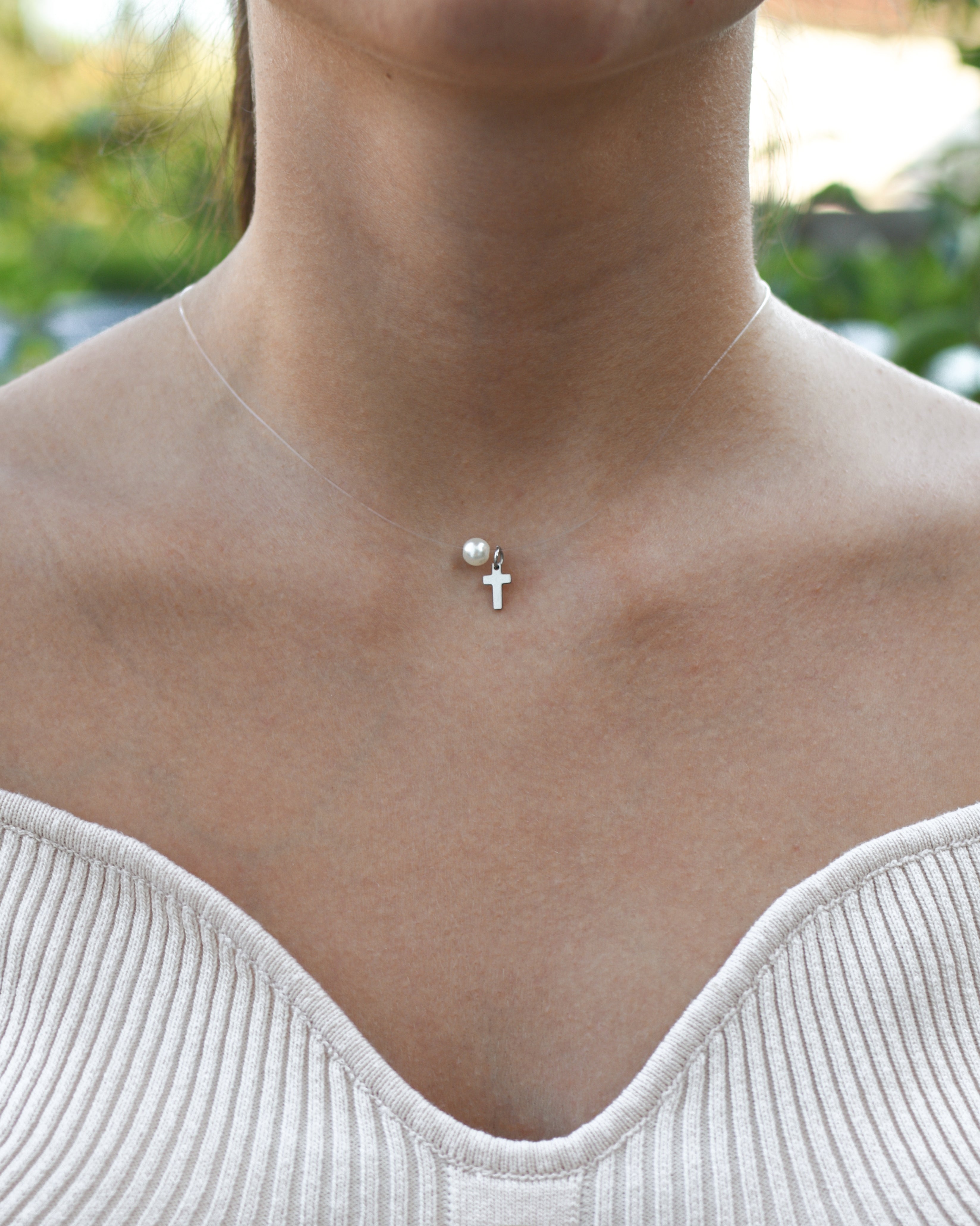 Nevidljiva ogrlica sa motivom "Križ" s biserom - Nehrđajući čelik - Premium pakiranje