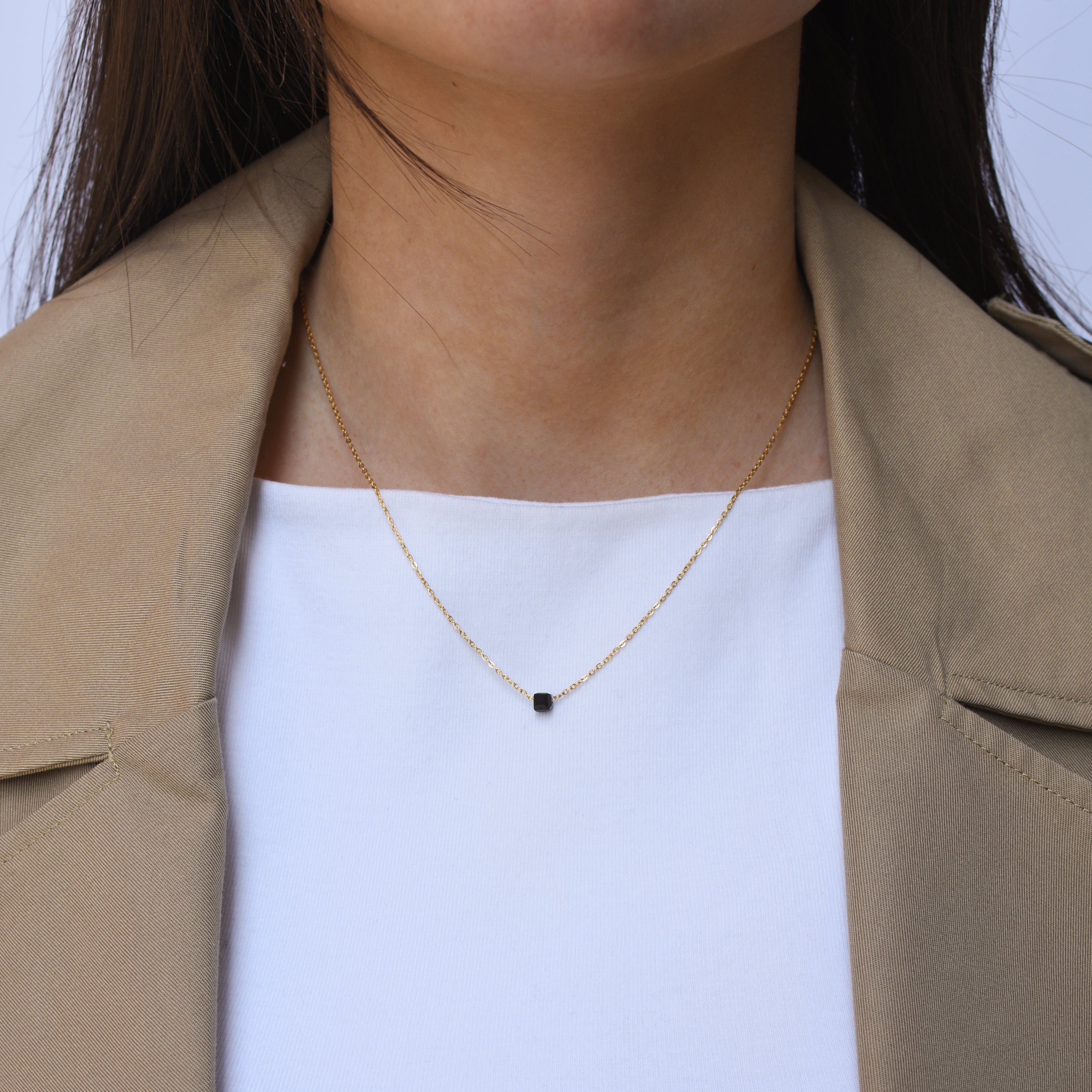 Ogrlica Black Cube - pozlata - nehrđajući čelik