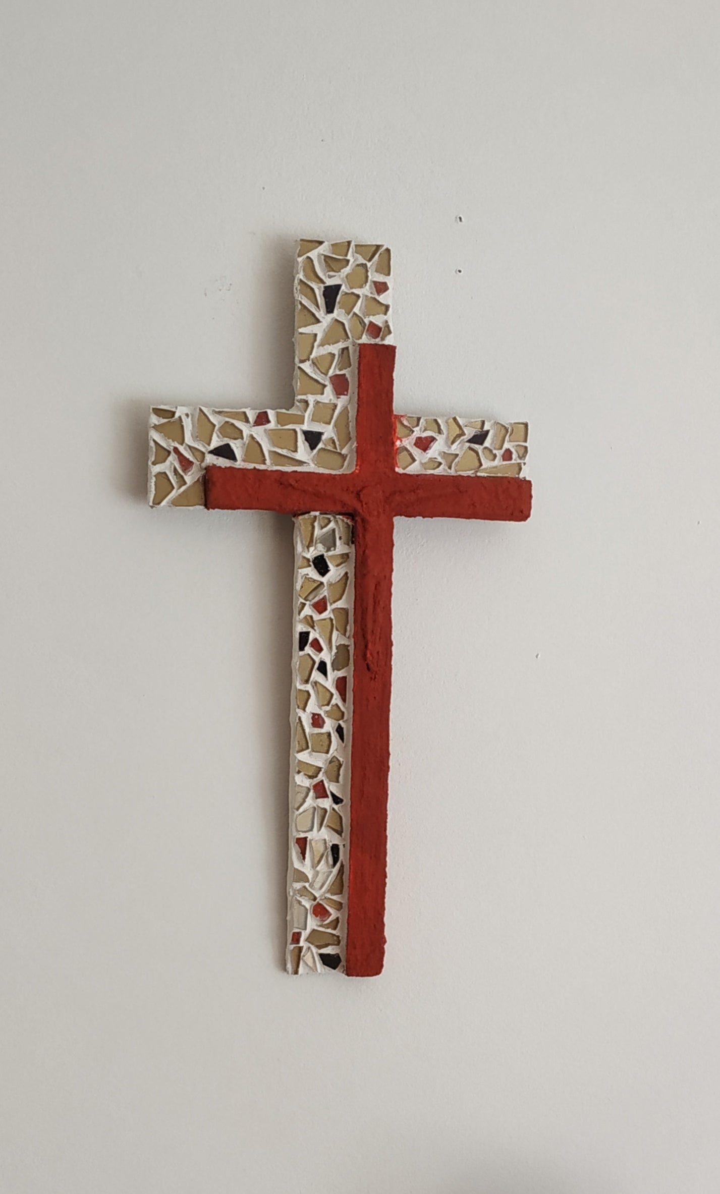 Križ crveni. Mozaik. Unikatni rad Nea 124