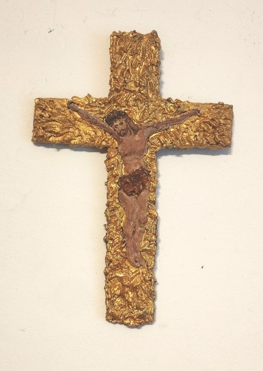 Križ zlatni sa Isusom. Unikatni rad Nea 103