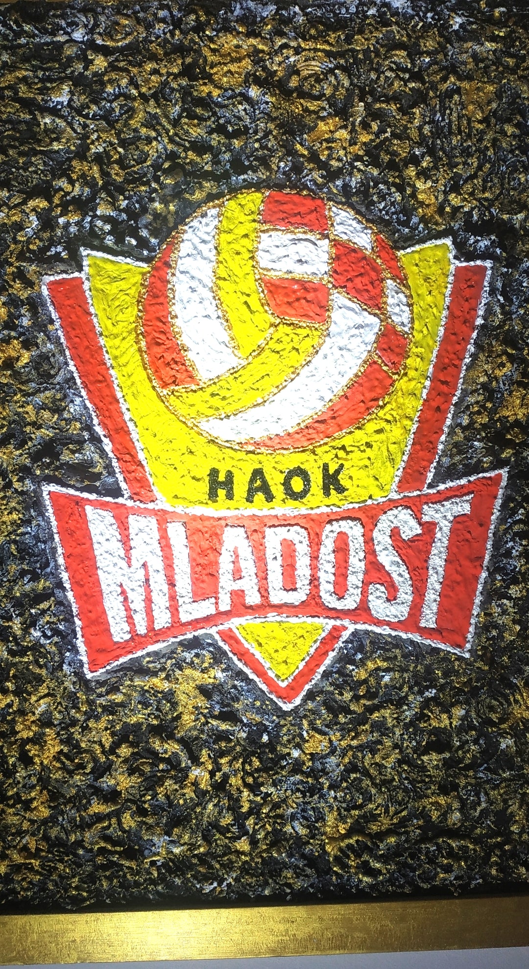 Grb HAOK Mladost. Unikatni rad Nea 102
