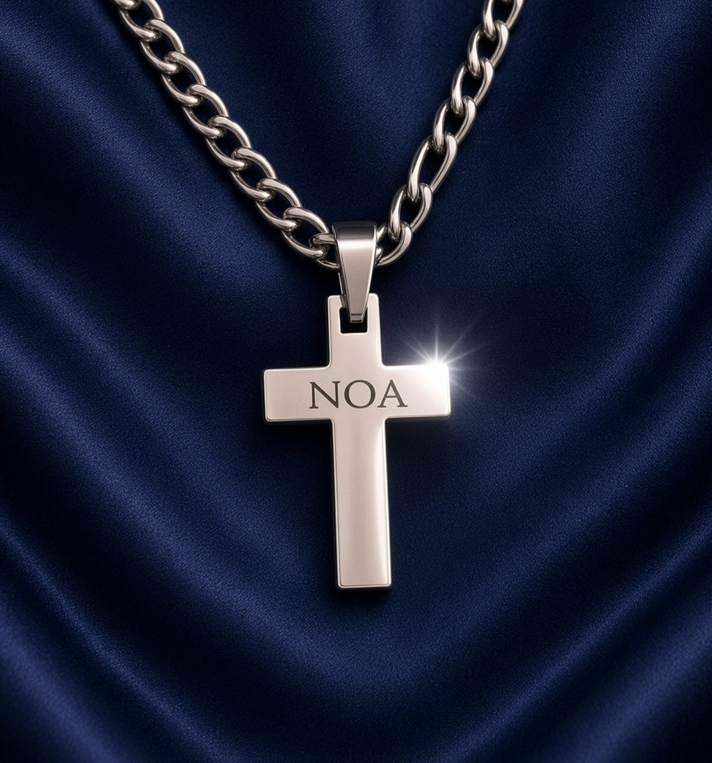 Ogrlica sa gravurom imena na križiću - srebrna/zlatna