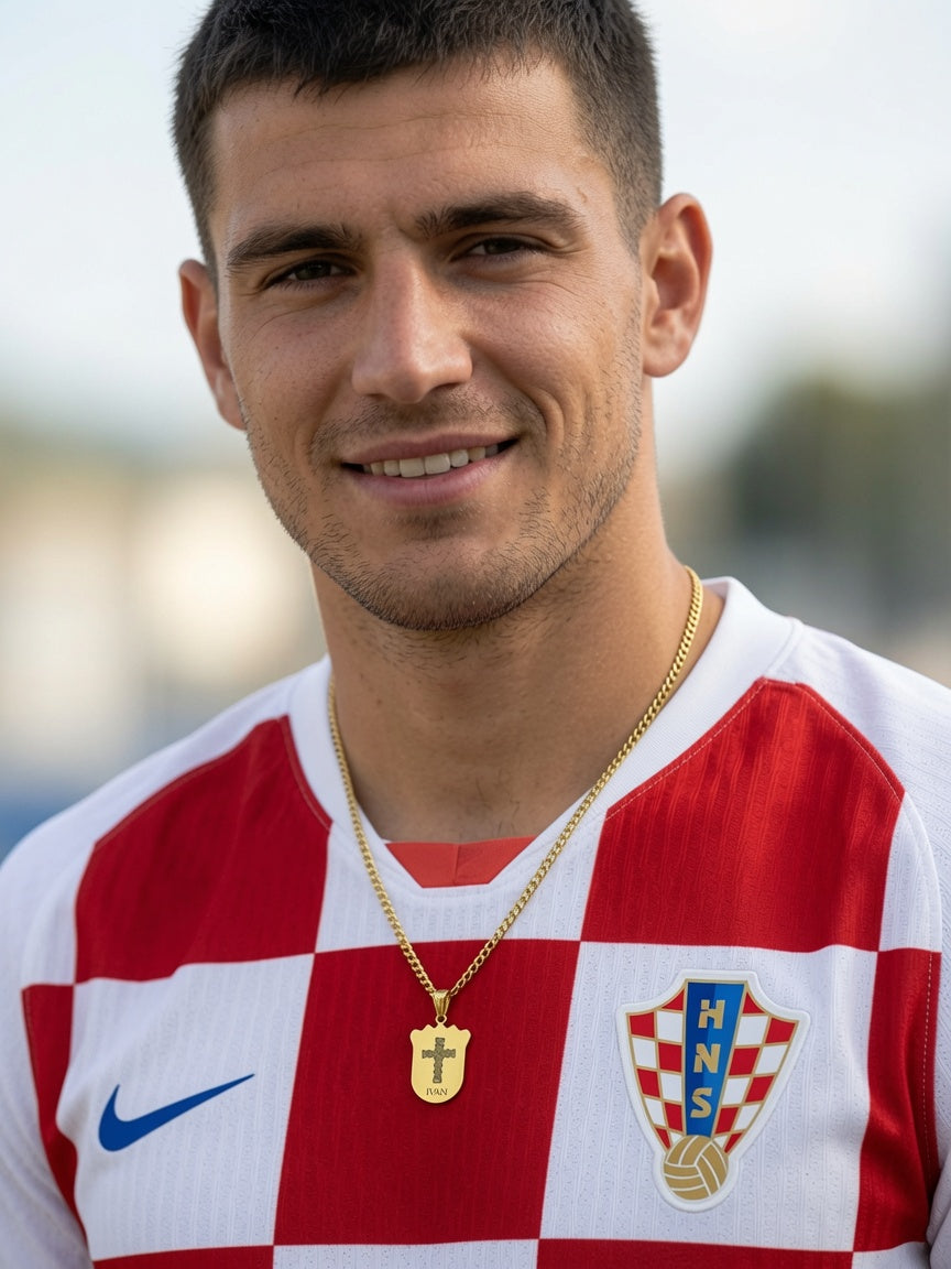 Ogrlica Hrvatski grb sa gravurom Križa i Vašeg imena - srebrna/zlatna